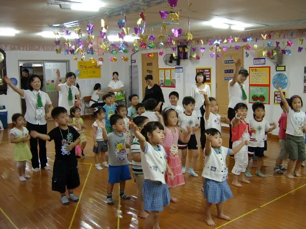 유치부 여름성경학교(07.7.20-22) 사진 3