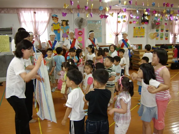 유치부 여름성경학교(07.7.20-22) 사진 6