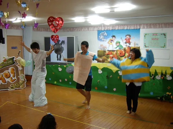 유치부 여름성경학교(07.7.20-22) 사진 9